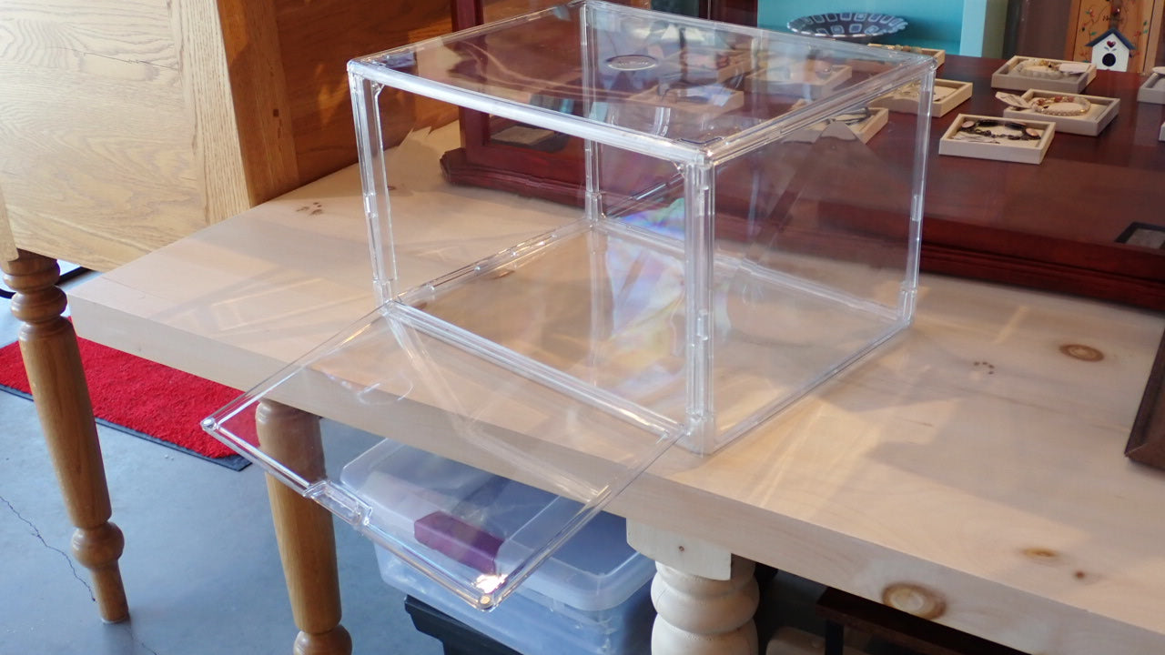 Acrylic Display Case / Bread Box