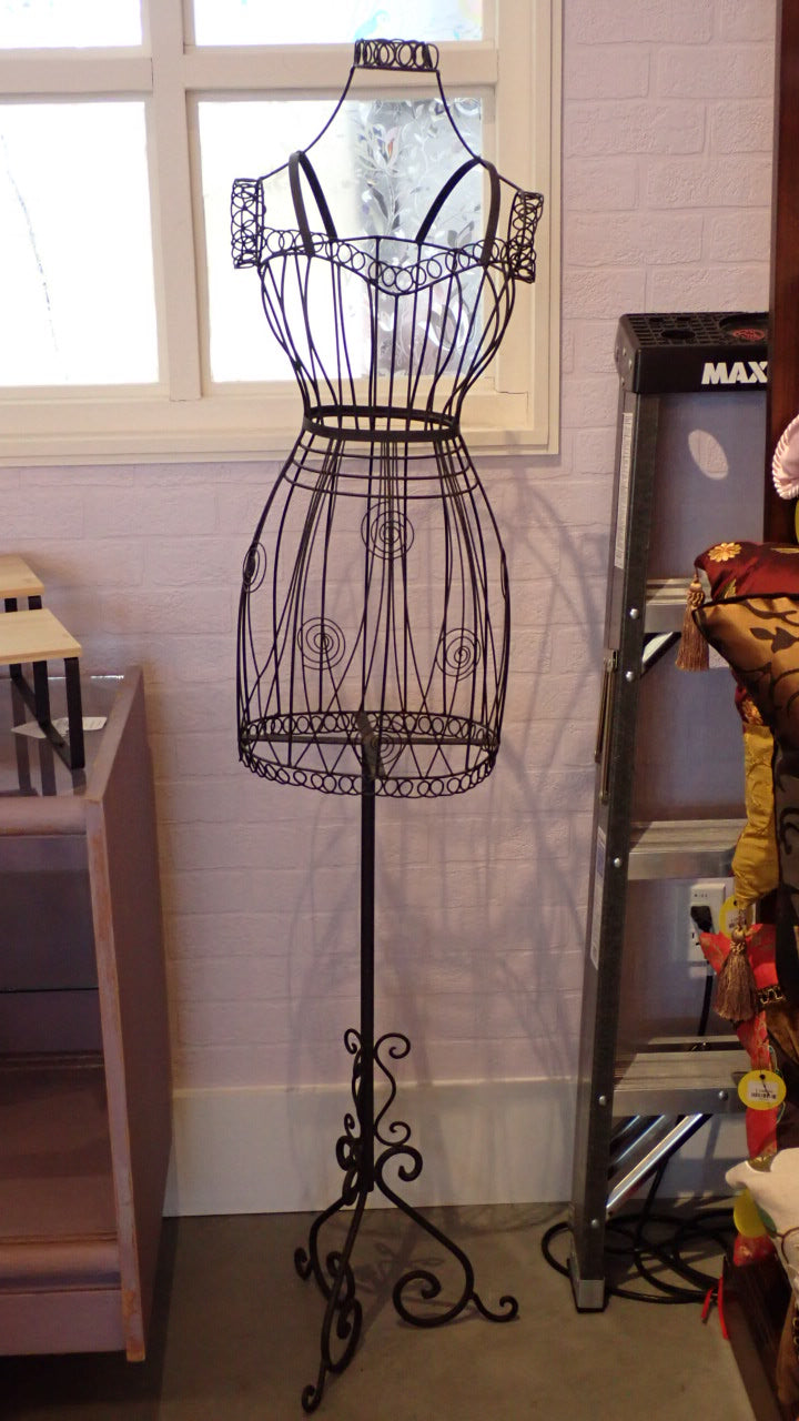 Victorian Inspired Wire Mannequin