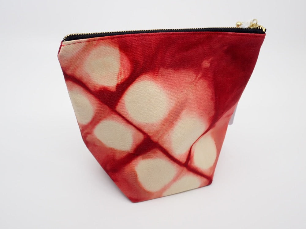 Cosmetic Bag, 100% SILK, Organic Dyes, Triangle Base (+ Options)