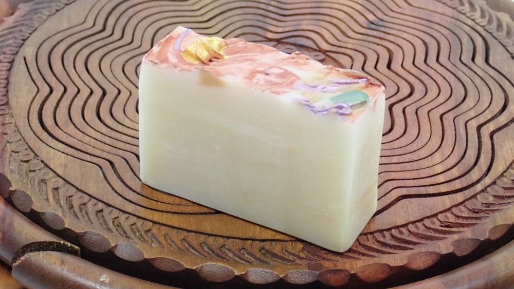 Artisan Soap, Autumn Spice, Plant-based ingredients