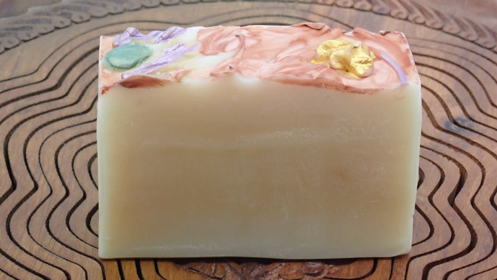 Artisan Soap, Autumn Spice, Plant-based ingredients